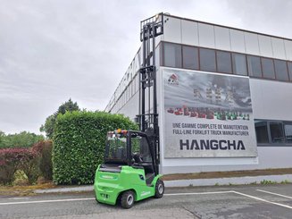 Четырехопорные погрузчики Hangcha AE25-I