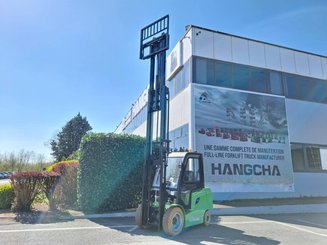 Четырехопорные погрузчики Hangcha AE30-I