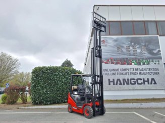 Четырехопорные погрузчики Hangcha XF18G-2