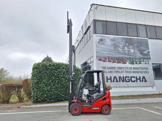 Четырехопорные погрузчики Hangcha XF18G-2