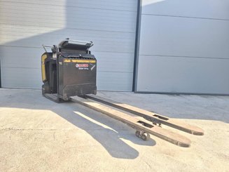 Четырехопорные погрузчики Caterpillar N020NE