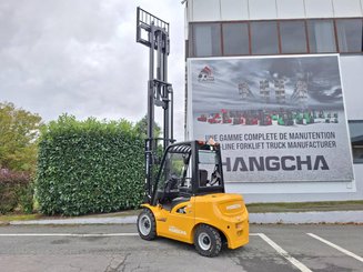 Четырехопорные погрузчики Hangcha XE30i (CPD30-XEY2-SI)