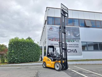 Четырехопорные погрузчики Hangcha XE30i (CPD30-XEY2-SI)