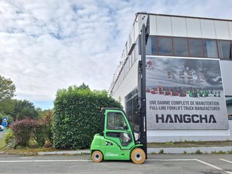 Четырехопорные погрузчики Hangcha XC30i