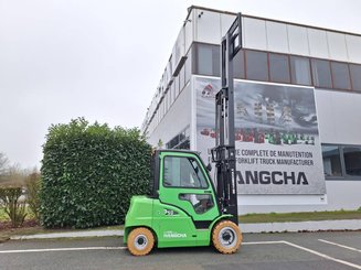 Четырехопорные погрузчики Hangcha XC50i-600