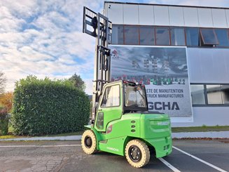 Четырехопорные погрузчики Hangcha X70i
