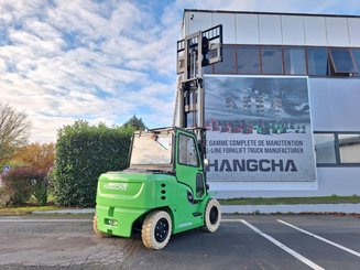 Четырехопорные погрузчики Hangcha X70i
