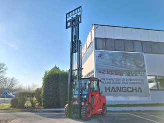 Четырехопорные погрузчики Hangcha XF55G