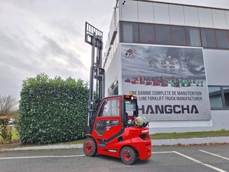 Четырехопорные погрузчики Hangcha XF25G-2