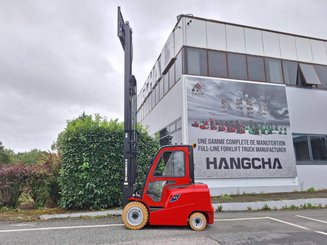 Четырехопорные погрузчики Hangcha AE35