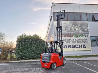 Четырехопорные погрузчики Hangcha AE30