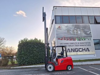 Четырехопорные погрузчики Hangcha AE30
