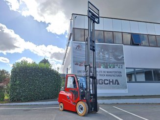 Четырехопорные погрузчики Hangcha AE30