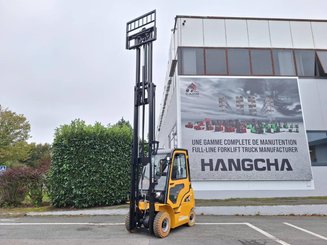 Четырехопорные погрузчики Hangcha XE20Ci