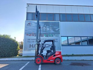 Четырехопорные погрузчики Hangcha XF30D-2