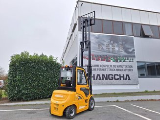 Четырехопорные погрузчики Hangcha XE25i (CPD25-XEY2-SI)