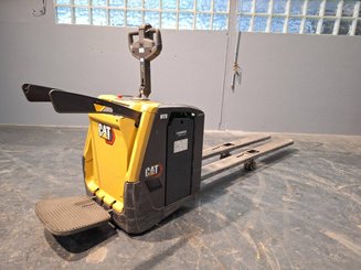 Трехсекционная Caterpillar NPV20N2