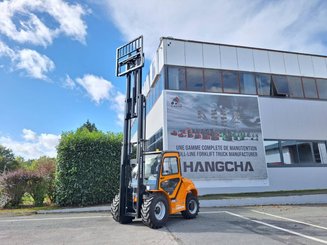 Внедорожный погрузчик Hangcha TT30i-4 (CPD30-XY2GC-RT4) 