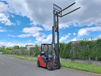 Четырехопорные погрузчики Hangcha CPYD25