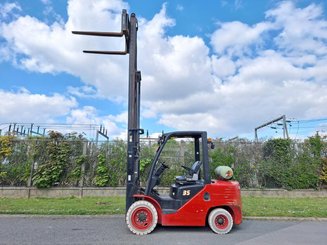 Четырехопорные погрузчики Hangcha XF35G