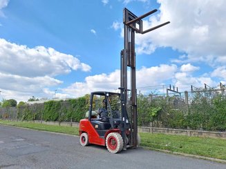 Четырехопорные погрузчики Hangcha XF35G