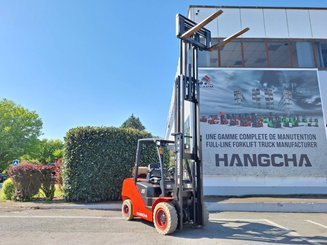 Четырехопорные погрузчики Hangcha XF35G