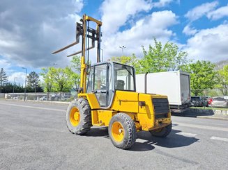 Внедорожный погрузчик JCB 930-2 - 8