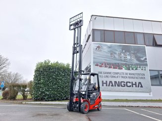 Четырехопорные погрузчики Hangcha XF18G-2
