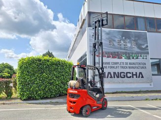 Четырехопорные погрузчики Hangcha XF18G-2