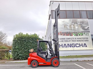 Четырехопорные погрузчики Hangcha XF35G-2