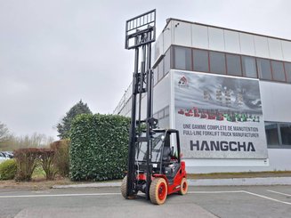 Четырехопорные погрузчики Hangcha XF35G-2