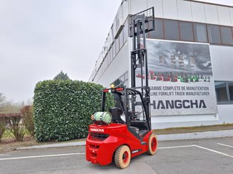 Четырехопорные погрузчики Hangcha XF35G-2