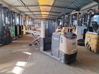 Четырехопорные погрузчики Crown GPC3055-2.0