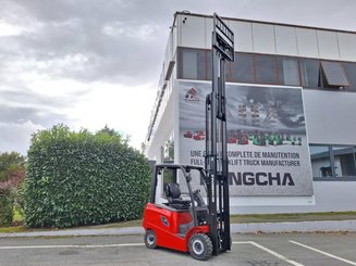 Четырехопорные погрузчики Hangcha AE18