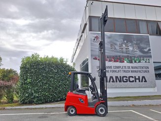 Четырехопорные погрузчики Hangcha AE18