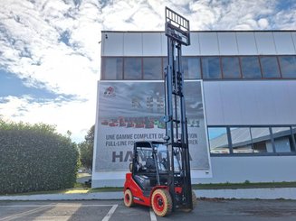 Четырехопорные погрузчики Hangcha XF35G-2