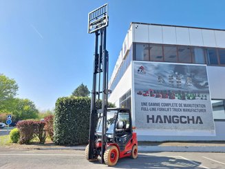 Четырехопорные погрузчики Hangcha XF35G-2