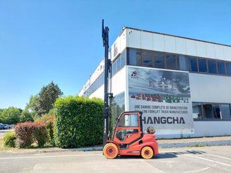 Четырехопорные погрузчики Hangcha XF35G-2