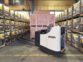 Трехсекционная Crown WT3040