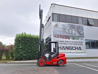 Четырехопорные погрузчики Hangcha XF35D-2 - 8