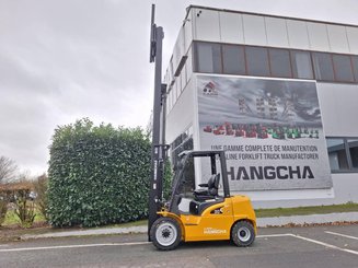 Четырехопорные погрузчики Hangcha XE30-i