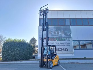Четырехопорные погрузчики Hangcha XE35-i