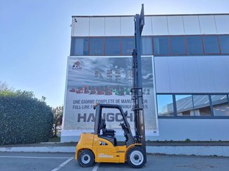 Четырехопорные погрузчики Hangcha XE35-i