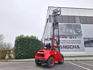 Внедорожный погрузчик Hangcha TT30-4