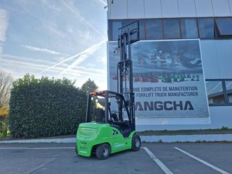 Четырехопорные погрузчики Hangcha XC35i