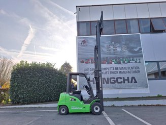 Четырехопорные погрузчики Hangcha XC35i