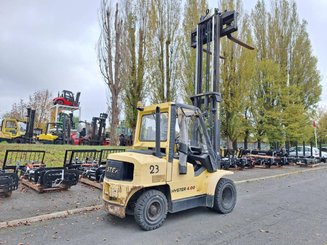Четырехопорные погрузчики Hyster H4.00XM-5