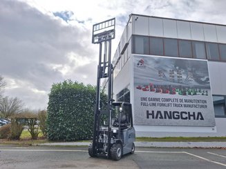 Четырехопорные погрузчики Hangcha AE15