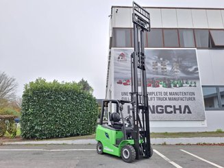 Четырехопорные погрузчики Hangcha AE20Ci