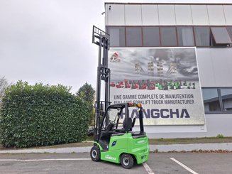 Четырехопорные погрузчики Hangcha AE20Ci